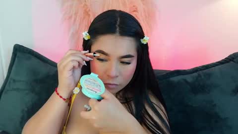 Snapshot of mia_roux1 chatting on April 18, 2026, 8:20 pm Mia online show from April 18, 2026, 8:20 pm