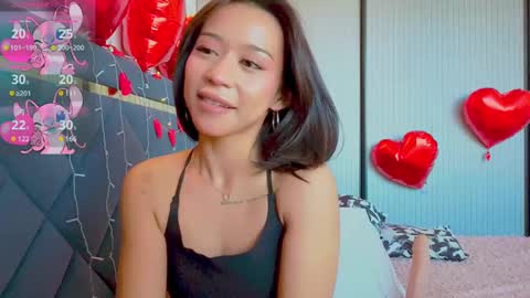 Mia online show from February 21, 2025, 6:29 am