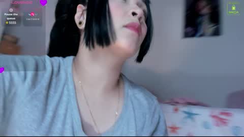 Snapshot of mia_starss chatting on September 30, 2025, 12:48 am Mia online show from September 30, 2025, 12:48 am