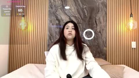 MIA  SUN  online show from October 21, 2025, 12:50 pm