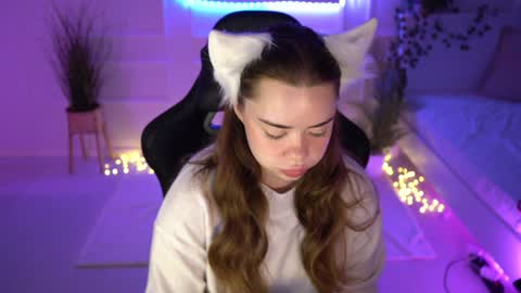 Snapshot of mia_vixen_ chatting on January 19, 2025, 3:18 am VixenMia online show from January 19, 2025, 3:18 am