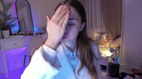 Snapshot of mia_vixen_ chatting on February 28, 2025, 3:15 am VixenMia online show from February 28, 2025, 3:15 am