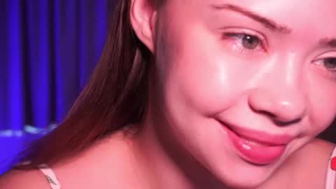 VixenMia online show from September 26, 2025, 2:26 am