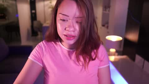 VixenMia online show from October 27, 2025, 2:26 am