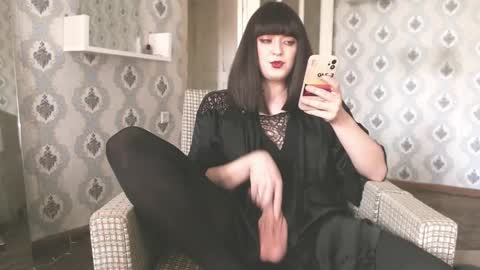 Snapshot of mia_wallase chatting on June 2, 2026, 4:47 am mia_wallase online show from June 2, 2026, 4:47 am