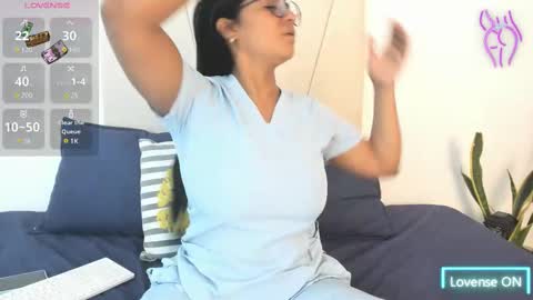 Mia  online show from September 9, 2025, 12:26 pm