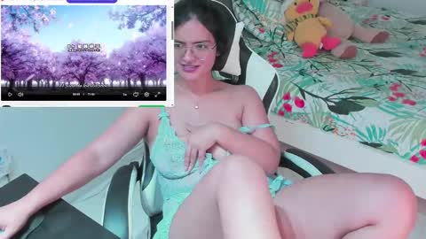 Snapshot of miaa_sotto chatting on October 9, 2025, 4:21 am Maria Fernanda online show from October 9, 2025, 4:21 am