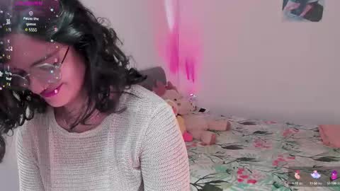 Snapshot of miaa_sotto chatting on October 15, 2025, 3:50 am Maria Fernanda online show from October 15, 2025, 3:50 am