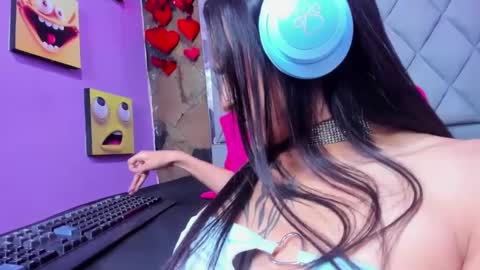 Miaa online show from February 18, 2025, 9:32 am