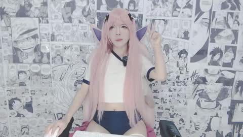 Mia online show from September 9, 2025, 12:43 am