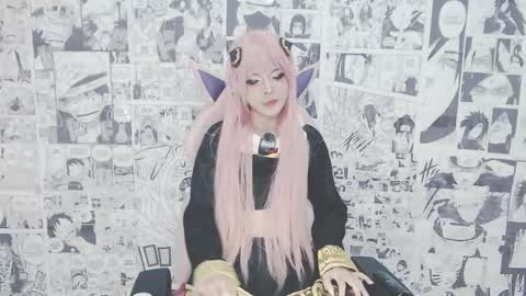 Mia online show from September 10, 2025, 12:43 am