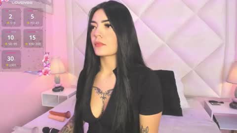 Snapshot of miaasmiith_ chatting on February 13, 2026, 2:24 pm Alexandra online show from February 13, 2026, 2:24 pm
