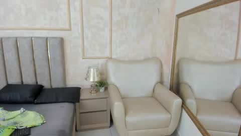 Snapshot of miaasummer chatting on February 5, 2026, 11:37 am Miaasummer online show from February 5, 2026, 11:37 am