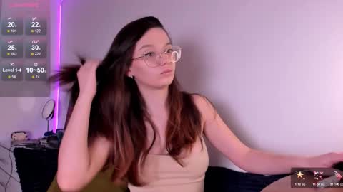 mia online show from February 9, 2026, 6:06 am