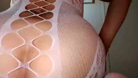 Mia Bueno online show from October 11, 2025, 11:14 pm