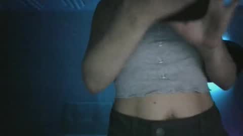 miaellababy online show from February 6, 2026, 1:21 am