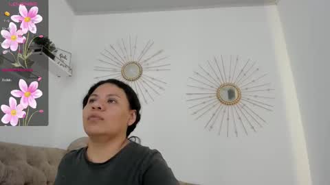 Miah Collins online show from January 12, 2026, 5:51 pm