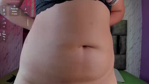 MIAH PALACIO online show from October 31, 2025, 10:00 pm