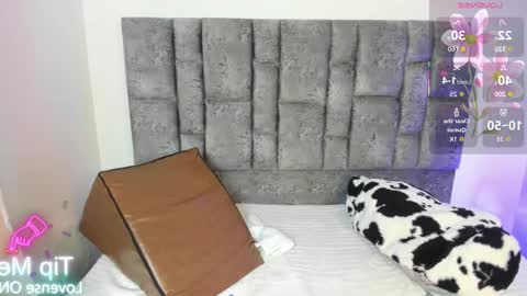 miah new independent model acount online show from November 4, 2025, 3:16 am