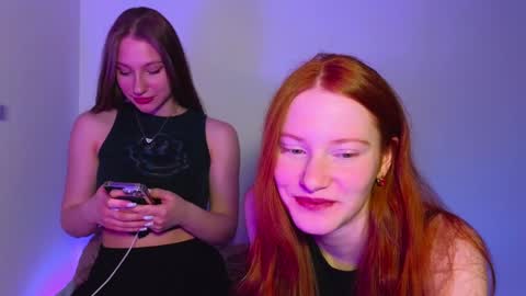 milanaaaa online show from January 15, 2025, 8:58 pm