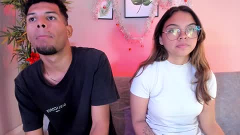 Mia online show from December 31, 2024, 7:29 pm