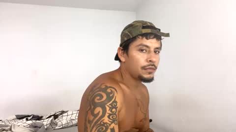 miamiclos1 online show from October 2, 2025, 11:45 pm