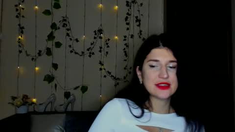 Alianna online show from February 10, 2026, 6:39 am