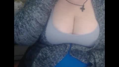 Snapshot of miamimistress chatting on January 28, 2025, 3:35 pm maya online show from January 28, 2025, 3:35 pm