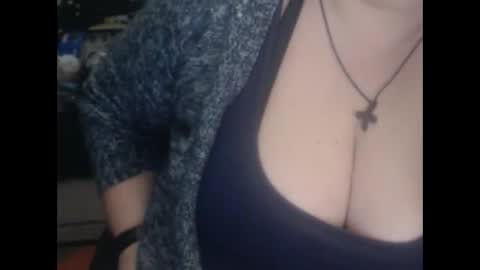 Snapshot of miamimistress chatting on February 5, 2025, 7:29 am maya online show from February 5, 2025, 7:29 am
