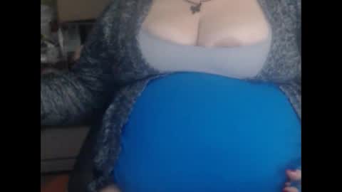 Snapshot of miamimistress chatting on February 8, 2025, 11:12 am maya online show from February 8, 2025, 11:12 am
