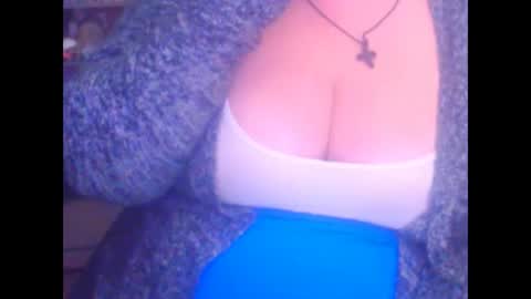 Snapshot of miamimistress chatting on February 17, 2025, 7:21 pm maya online show from February 17, 2025, 7:21 pm