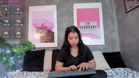 Mia online show from January 12, 2026, 7:52 pm