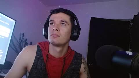 miaou_miaou online show from January 3, 2025, 3:33 pm