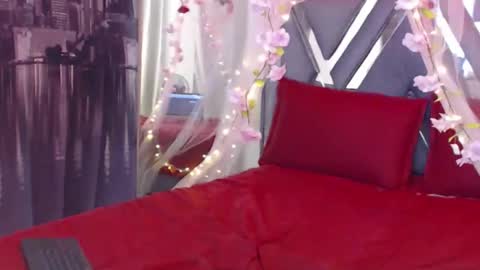 Snapshot of miapeyton chatting on November 5, 2025, 9:04 pm Mia Peyton online show from November 5, 2025, 9:04 pm