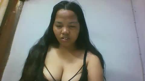 Snapshot of miarii chatting on March 6, 2026, 5:15 am miarii online show from March 6, 2026, 5:15 am