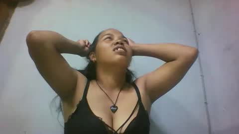 Snapshot of miarii chatting on March 8, 2026, 6:12 pm miarii online show from March 8, 2026, 6:12 pm