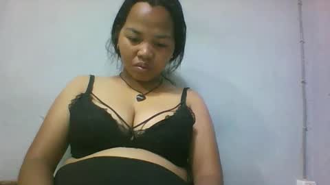 Snapshot of miarii chatting on March 10, 2026, 5:01 am miarii online show from March 10, 2026, 5:01 am