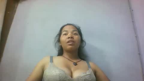 Snapshot of miarii chatting on March 23, 2026, 4:38 am miarii online show from March 23, 2026, 4:38 am