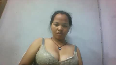 Snapshot of miarii chatting on March 23, 2026, 5:06 pm miarii online show from March 23, 2026, 5:06 pm