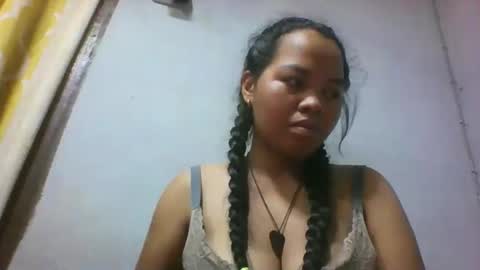 miarii online show from May 10, 2026, 3:01 am