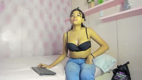 MIA  online show from November 28, 2025, 11:46 am