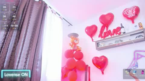 Mia Milf online show from February 15, 2026, 9:22 pm