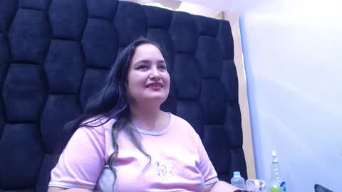 Snapshot of miarous69 chatting on February 8, 2026, 12:19 pm MiaRouse online show from February 8, 2026, 12:19 pm