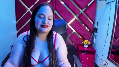 Snapshot of miarous69 chatting on February 12, 2026, 3:01 am MiaRouse online show from February 12, 2026, 3:01 am