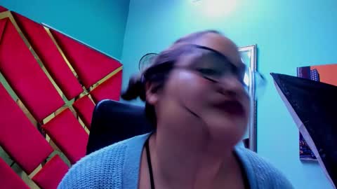 Snapshot of miarous69 chatting on February 19, 2026, 4:19 am MiaRouse online show from February 19, 2026, 4:19 am