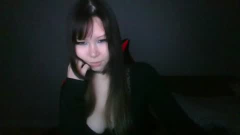 MiaSavageQueen online show from June 20, 2026, 3:15 pm