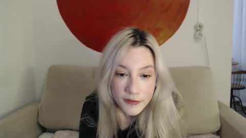 Snapshot of miashibari chatting on October 3, 2025, 1:46 am Mia online show from October 3, 2025, 1:46 am