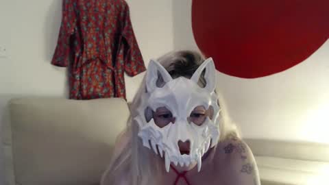 Snapshot of miashibari chatting on October 6, 2025, 6:11 am Mia online show from October 6, 2025, 6:11 am