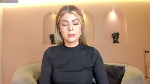 Snapshot of miasilvax chatting on July 8, 2026, 10:53 am Mia Silva online show from July 8, 2026, 10:53 am