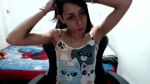 mia online show from May 15, 2026, 12:28 am